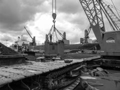 Stefania I - Manitowoc Crane Repairs, October 25, 2008